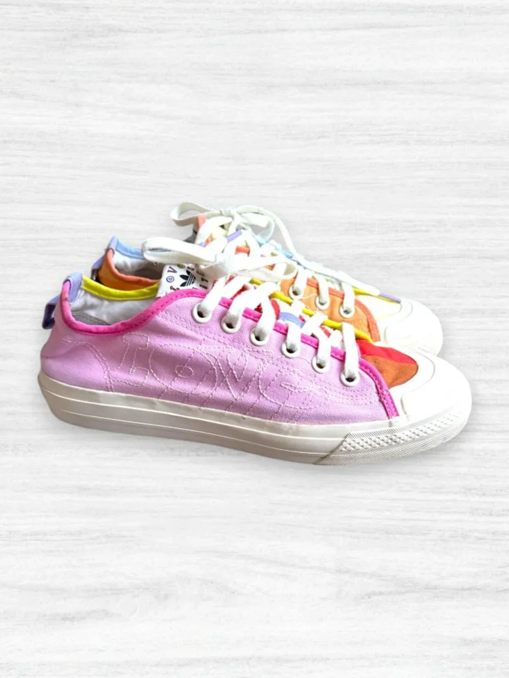 Adidas Nizza Low Pride Love Unites Rainbow Sneakers Multicolor Men’s 9 - Picture 2 of 10